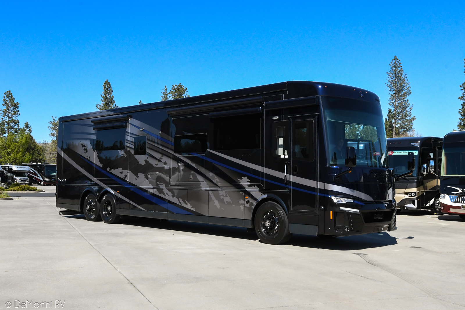 Motorisé Newmar classe A